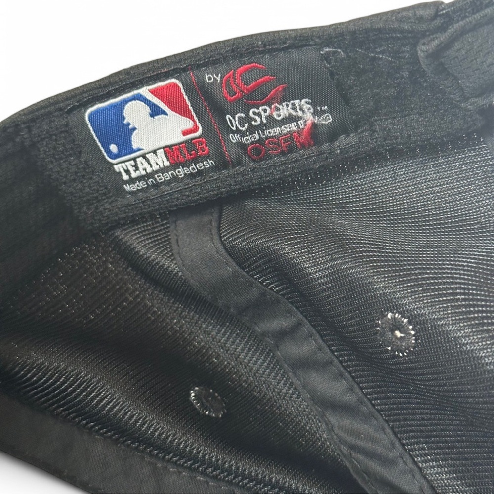 MLB Black Pittsburgh Pirates Cap - Picture 7 of 8